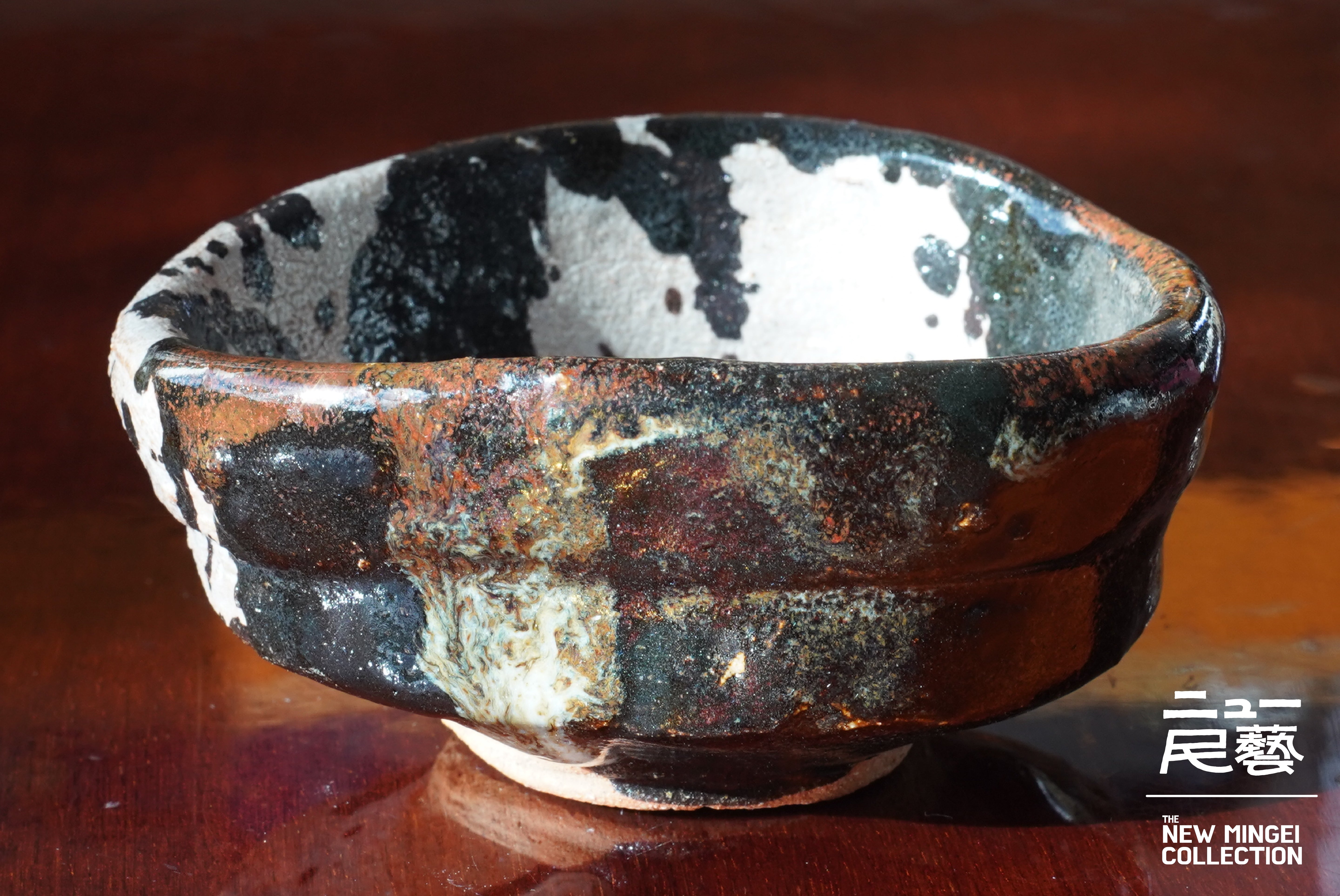 Momoyama-Spirit Oribe Kutsu Chawan|Asymmetrical Tea Bowl