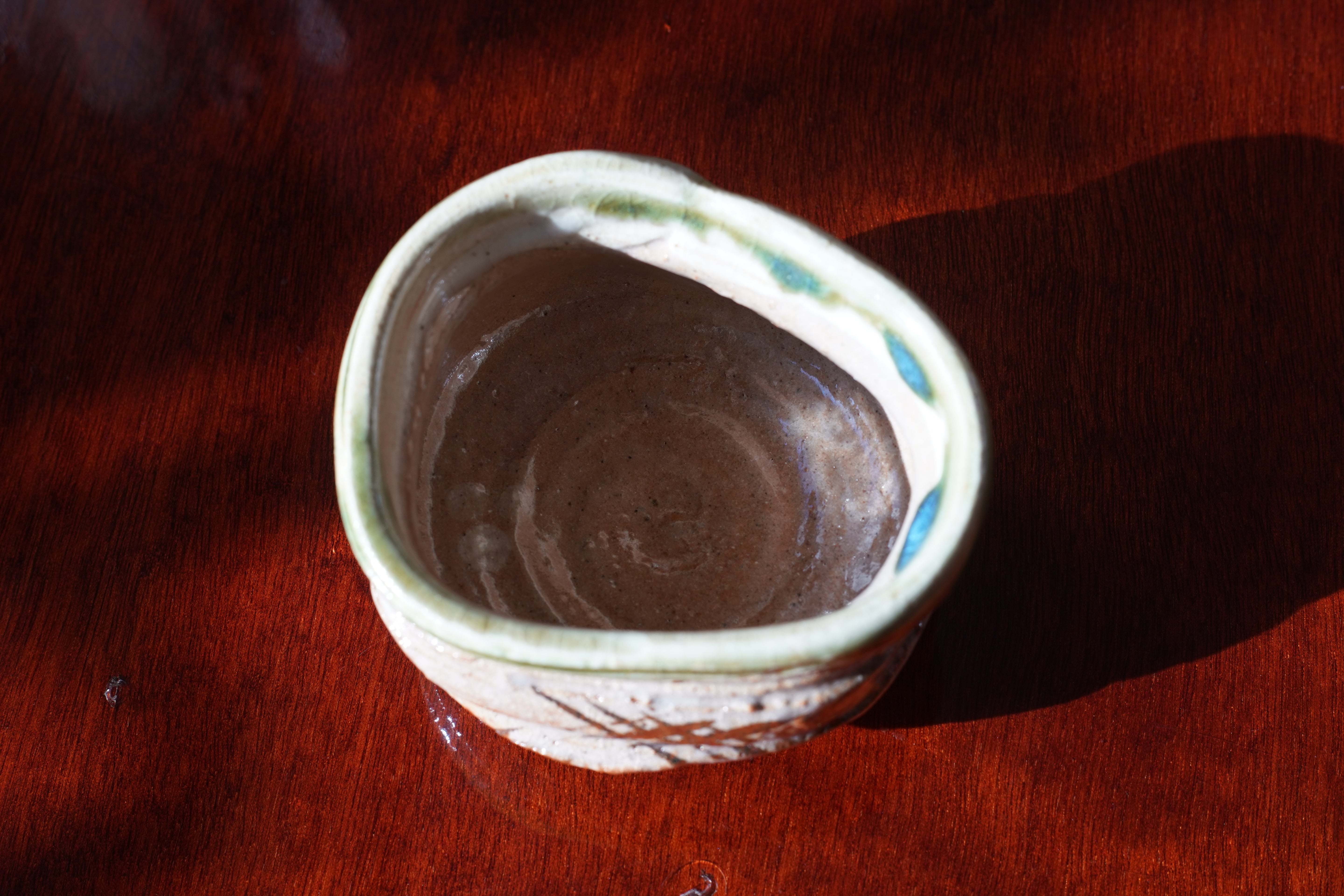 Warpy Oribe Japanese Teacup