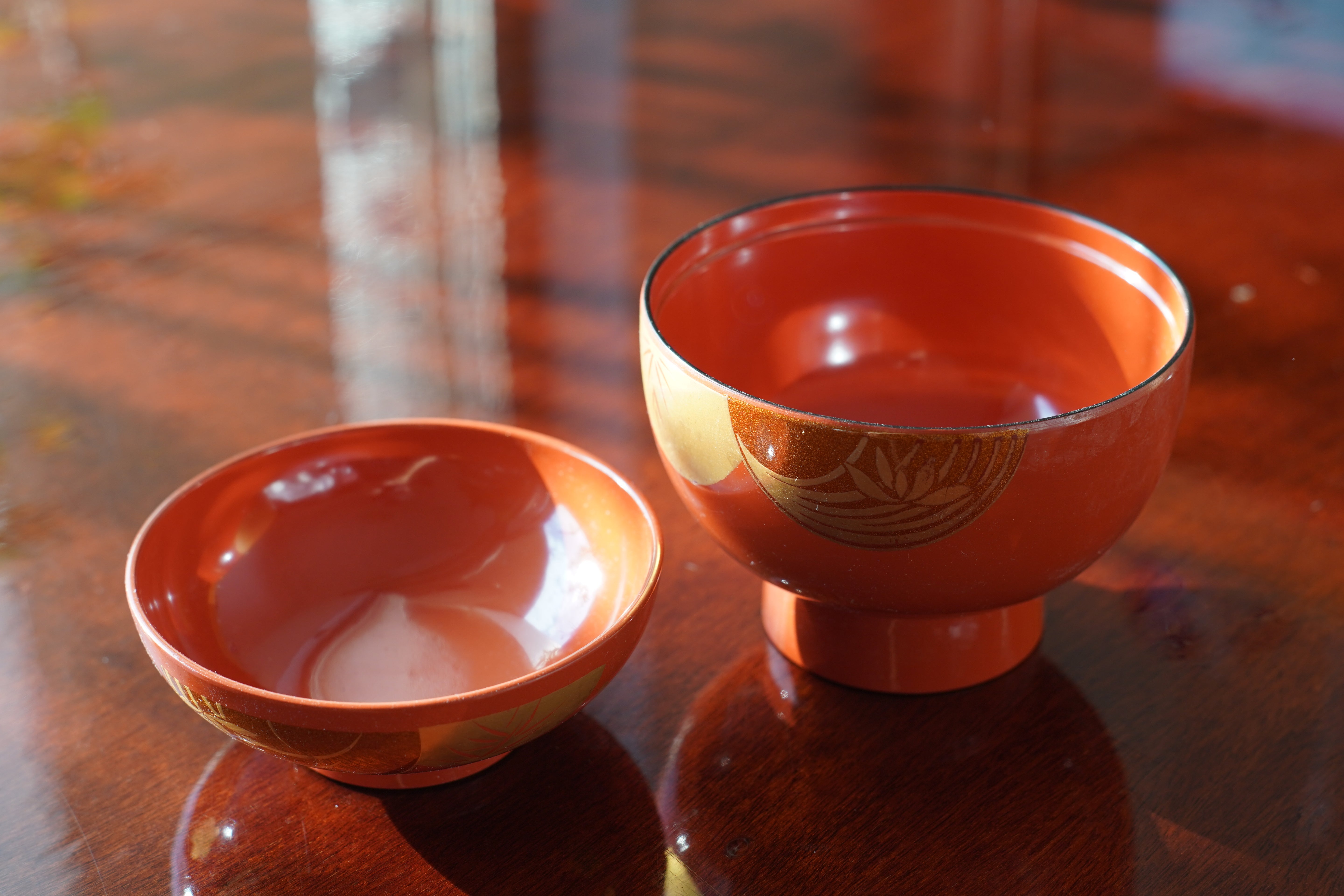 Vermilion Lacquer Soup Bowl and lid